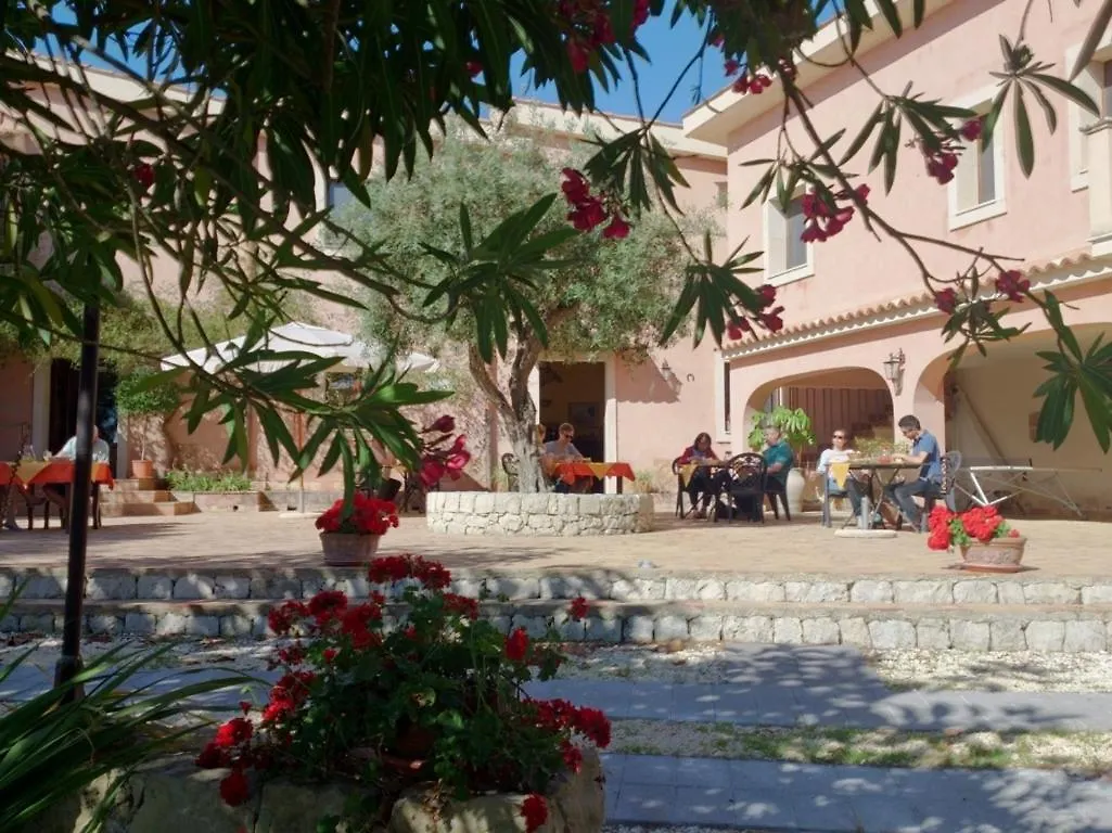 Bauernhof Agriturismo Borgo Levante Agnone Bagni